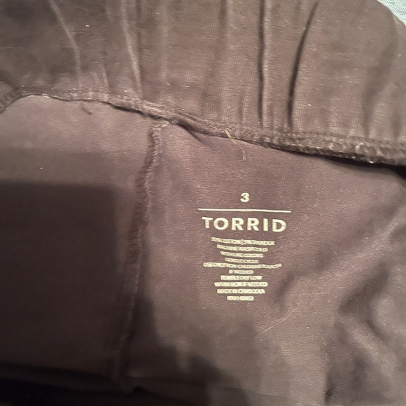 Torrid Leggings - Picture 2 of 2